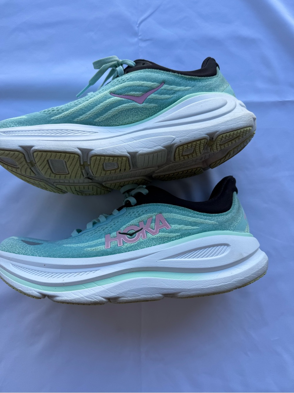 HOKA Bondi 9 Running Shoes Mint/Aqua Pink Accent Women’s US 9.5B - Picture 4 of 7